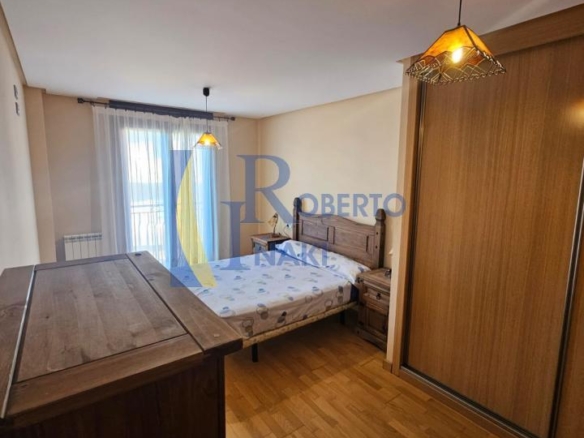 PISO SEMINUEVO