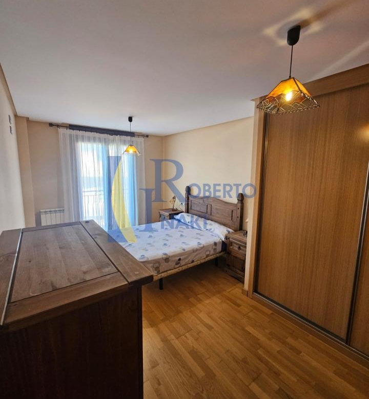 PISO SEMINUEVO