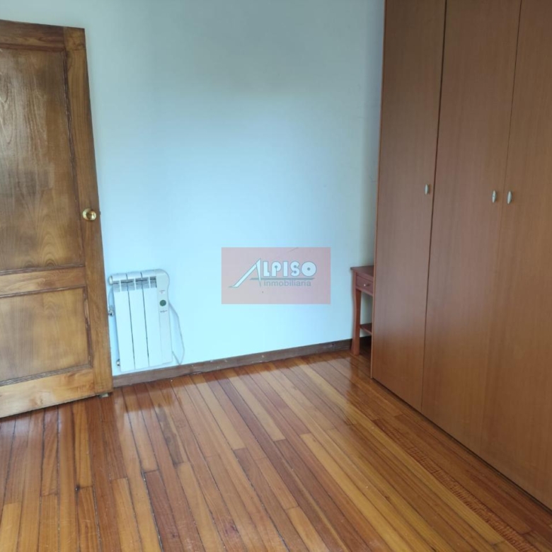 Casa en Amoeiro