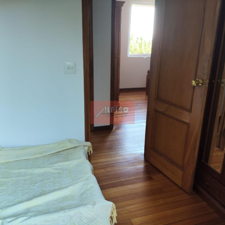 Casa en Amoeiro