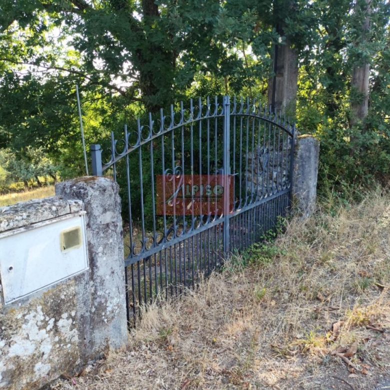 Casa en Amoeiro