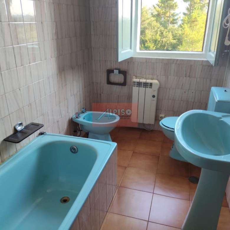 Casa en Amoeiro