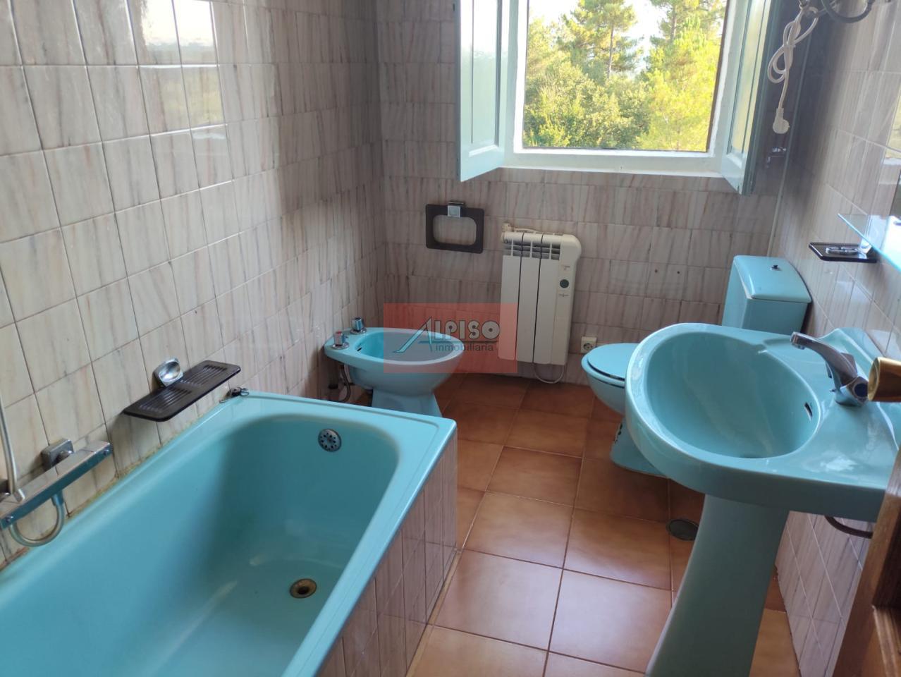Casa en Amoeiro