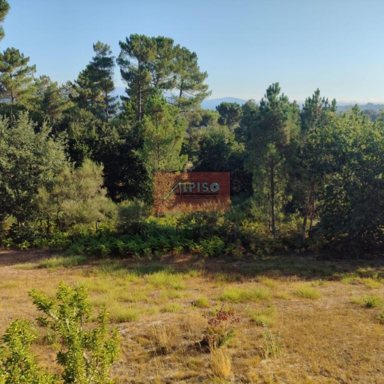Casa en Amoeiro