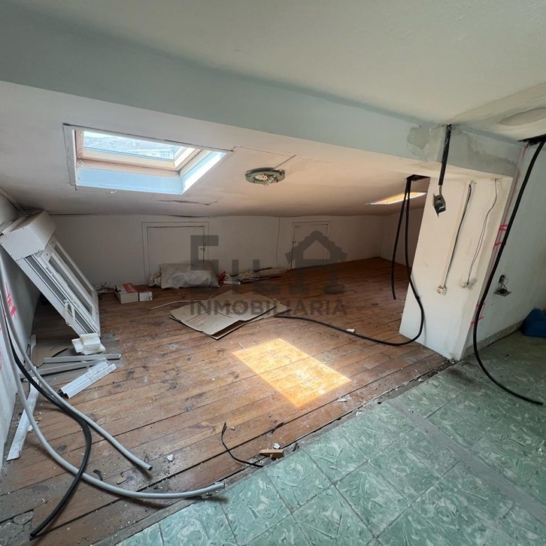 VENTA PISO EN CASCO VIEJO