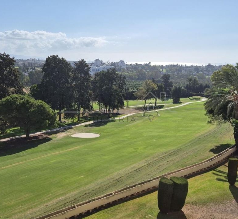 Piso en venta en  zona de Golf Marbella