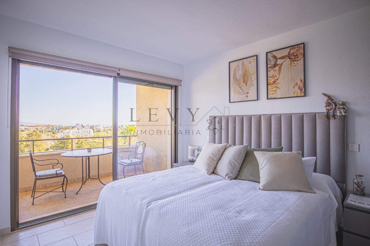 178756548253100173002_175446701488 Piso en venta en zona de Golf Marbella