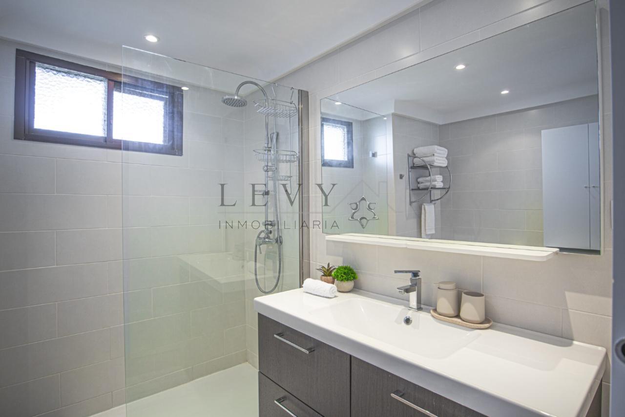 178756548353200173002_175446701624 Piso en venta en zona de Golf Marbella