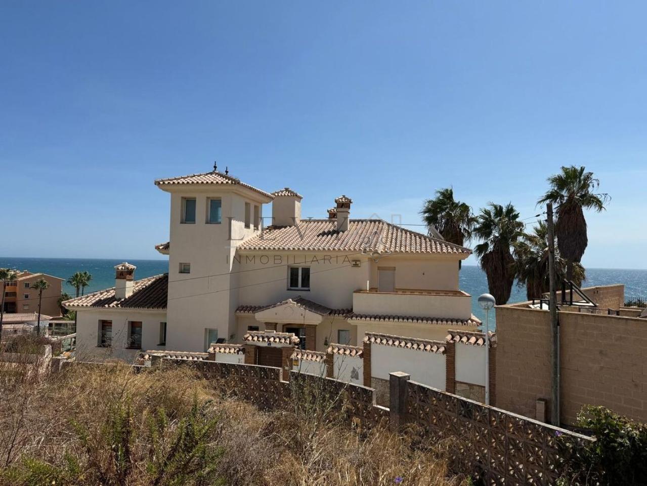 178758658010500045740_178758650556 Villa independiente frante al Mar