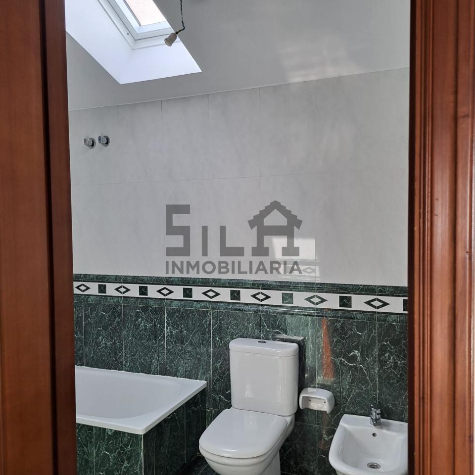 178782701128500173103_178782524403 SE VENDE DÚPLEX EN VISTAHERMOSA