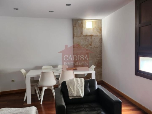 ALQUILER DE APARTAMENTO EN CENTRO HISTÓRICO. PLAZA DE GARAJE OPCIONAL. REF:10647