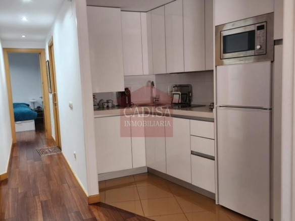 ALQUILER DE APARTAMENTO EN CENTRO HISTÓRICO. PLAZA DE GARAJE OPCIONAL. REF:10647