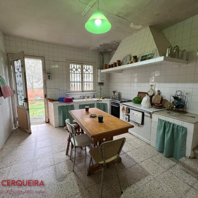 OPORTUNIDAD ÚNICA EN TOMIÑO | CASONA DE 1856 A REFORMAR · 462 M² · 9.420 M² DE FINCA