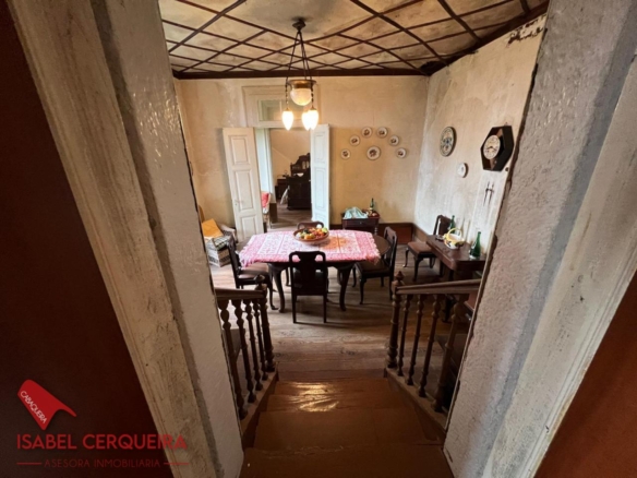 OPORTUNIDAD ÚNICA EN TOMIÑO | CASONA DE 1856 A REFORMAR · 462 M² · 9.420 M² DE FINCA