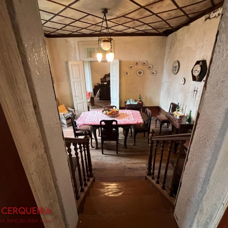 OPORTUNIDAD ÚNICA EN TOMIÑO | CASONA DE 1856 A REFORMAR · 462 M² · 9.420 M² DE FINCA