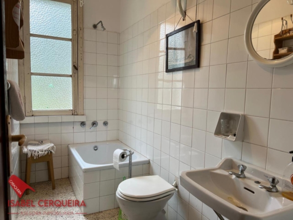 OPORTUNIDAD ÚNICA EN TOMIÑO | CASONA DE 1856 A REFORMAR · 462 M² · 9.420 M² DE FINCA