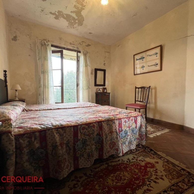 OPORTUNIDAD ÚNICA EN TOMIÑO | CASONA DE 1856 A REFORMAR · 462 M² · 9.420 M² DE FINCA