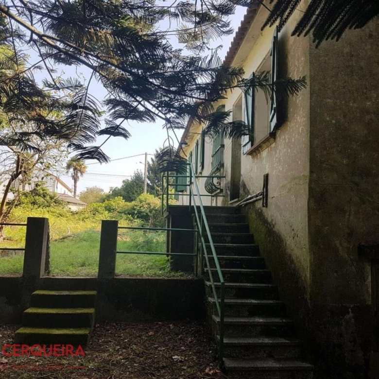 OPORTUNIDAD ÚNICA EN TOMIÑO | CASONA DE 1856 A REFORMAR · 462 M² · 9.420 M² DE FINCA