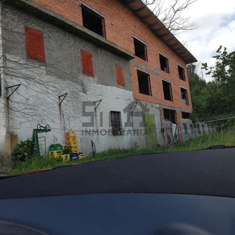 CASA EN VENTA EN VILAR DE ASTRÉS