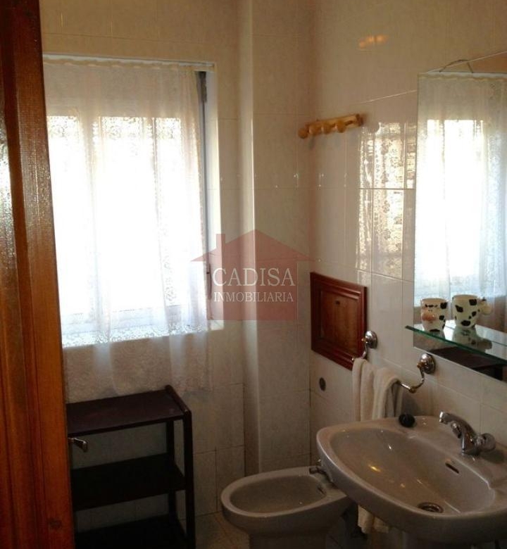 ALQUILER DE PISO PARA ESTUDIANTES POR HABITACIONES.REF:10639