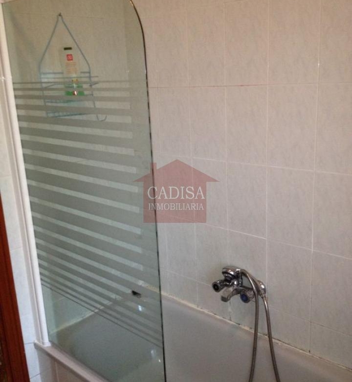 ALQUILER DE PISO PARA ESTUDIANTES POR HABITACIONES.REF:10639