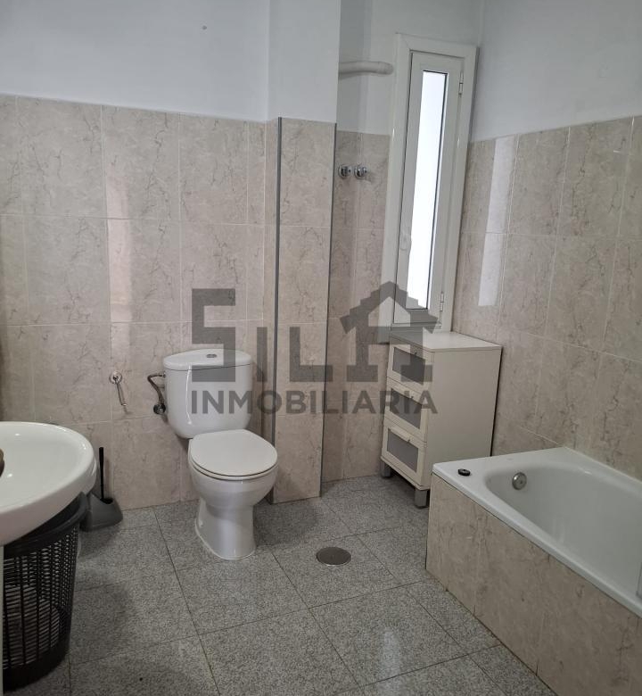 ALQUILER PISO CENTRO