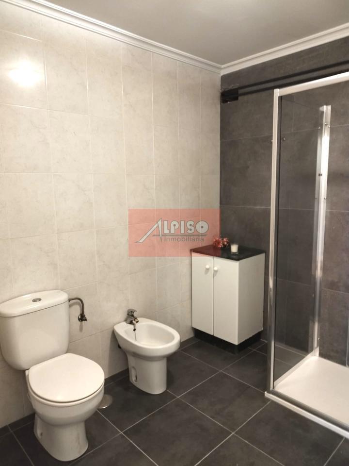 178828231929700161773_178828199543 Piso en Ourense