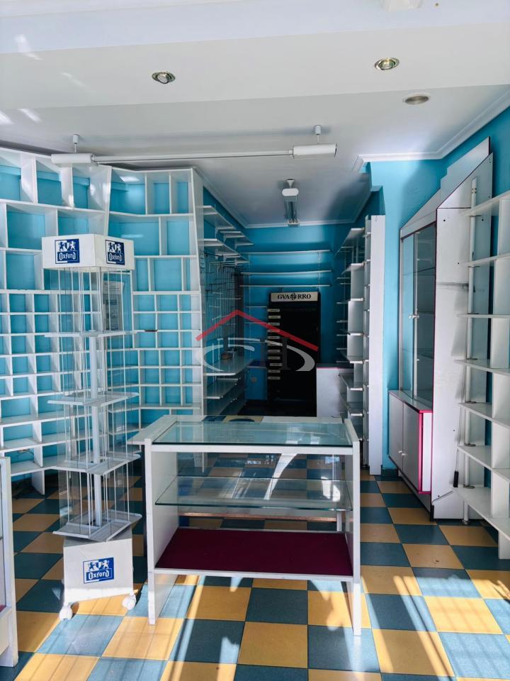 178836620448100029656_178825815972 LOCAL EN AVENIDA MARIANO ANDRÉS