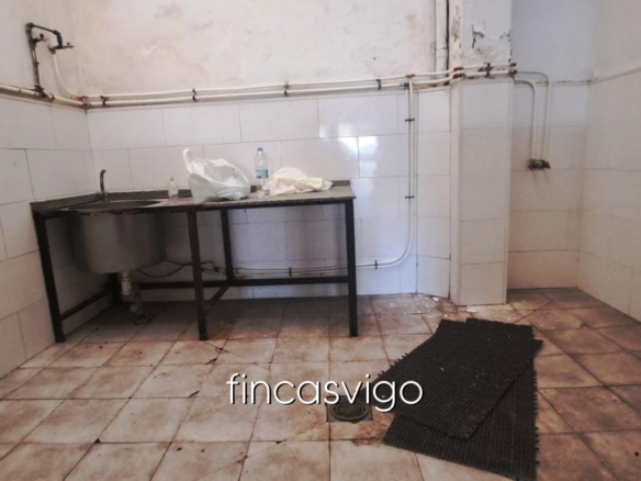Bajo en el  Calvario