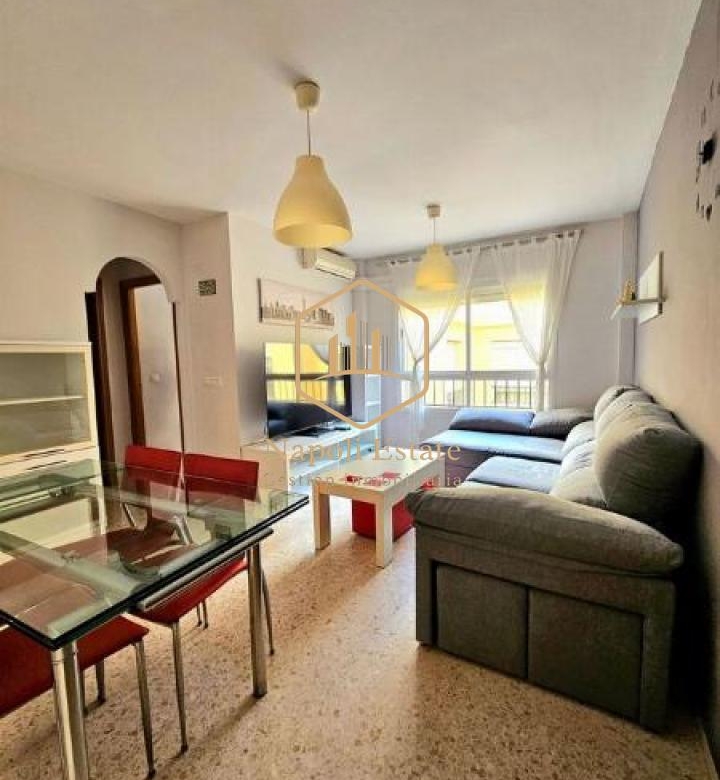 MAGNÍFICO ÁTICO CON AMPLIA TERRAZA Y SOLÁRIUM PRIVADO