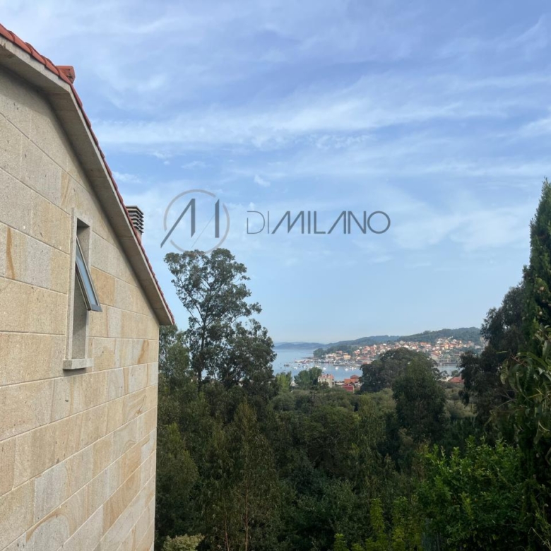 Chalet pareado de piedra con piscina, 4 habitaciones y gran terraza en Vilariño (Cangas).