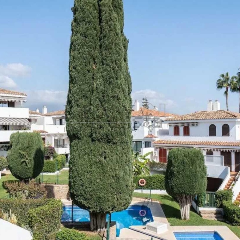 Chalet adosado en venta en Costalita