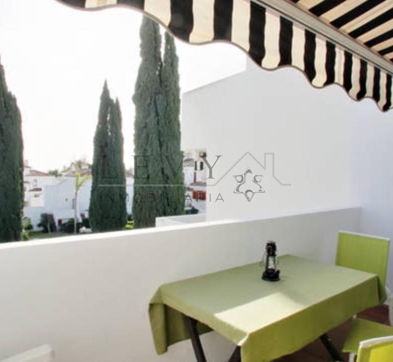 Chalet adosado en venta en Costalita