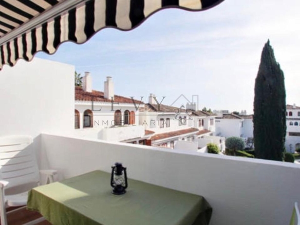 Chalet adosado en venta en Costalita