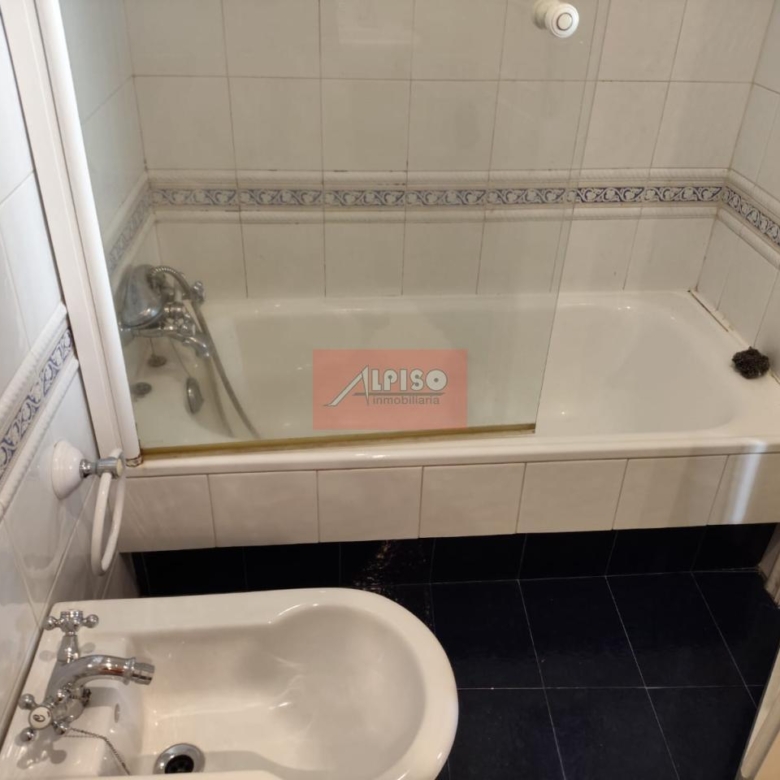 Piso en Ourense