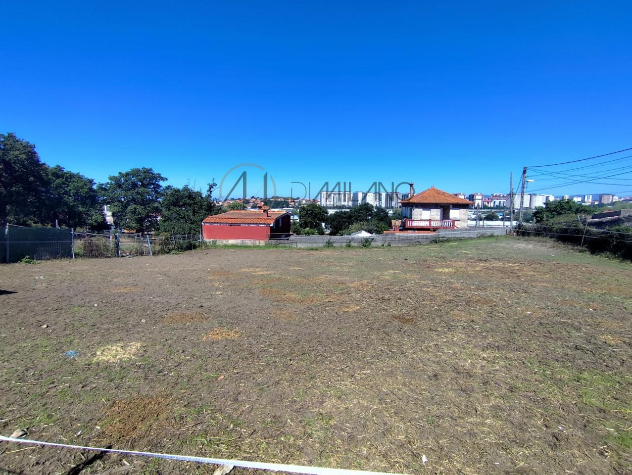 178886135513400011194_178886128426 Terreno edificable con posibilidad de construir dos viviendas en San Andrés de Comesaña, Vigo