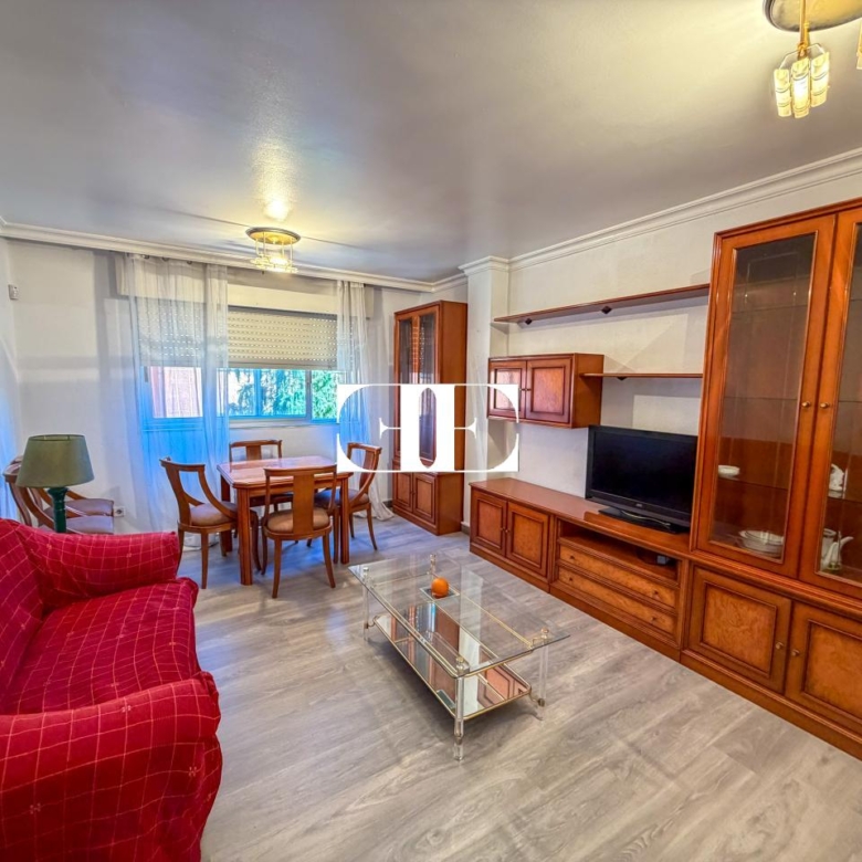 Piso en venta en Teis, Vigo, con 3 dormitorios, garaje y trastero
