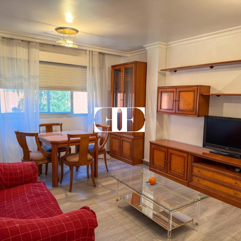 Piso en venta en Teis, Vigo, con 3 dormitorios, garaje y trastero