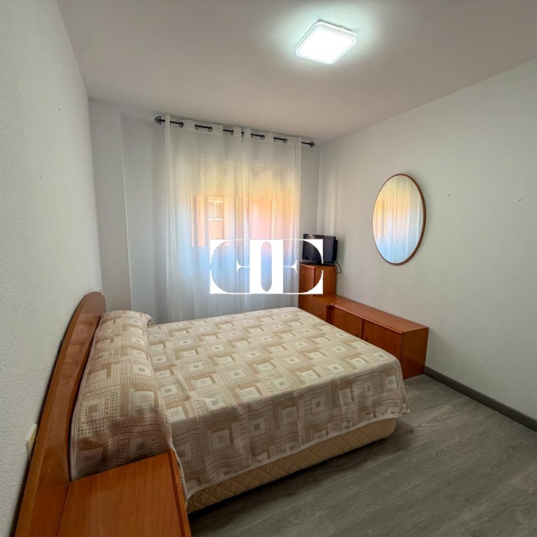 Piso en venta en Teis, Vigo, con 3 dormitorios, garaje y trastero