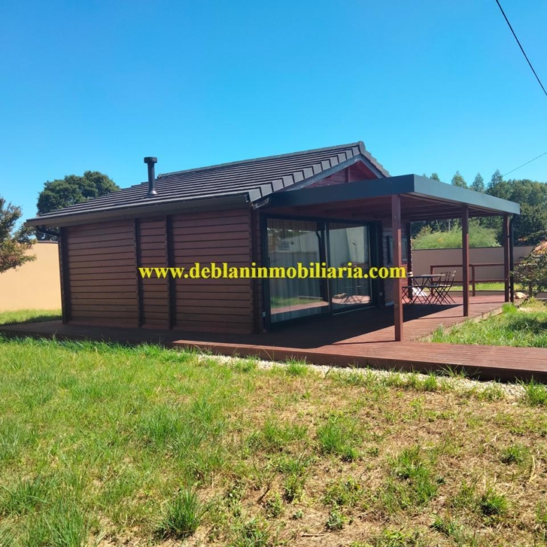 SE ALQUILA  CASA DE MADERA CON JARDÍN EN VALENÇA DO MINHO