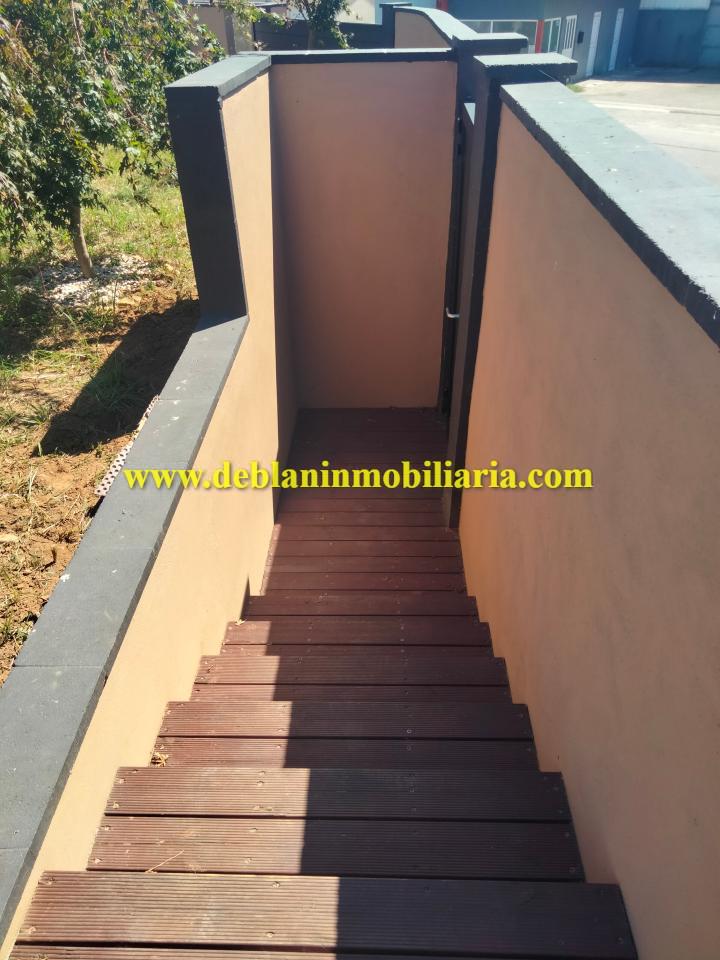 178896863377500045882_178896857281 SE ALQUILA CASA DE MADERA CON JARDÍN EN VALENÇA DO MINHO