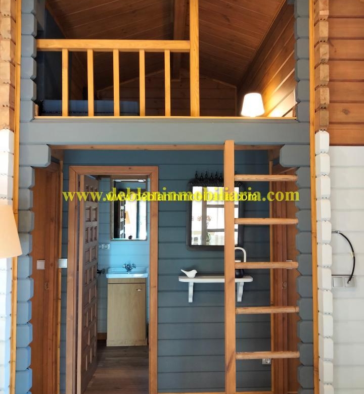 SE ALQUILA  CASA DE MADERA CON JARDÍN EN VALENÇA DO MINHO
