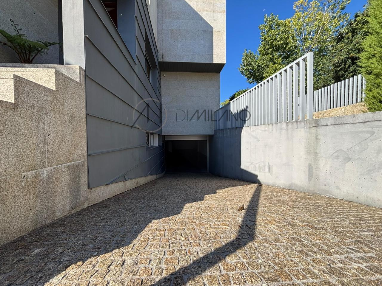 Casa con piscina en la playa. A diez minutos de Vigo