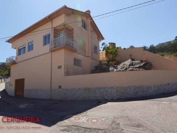 Una casa con vistas al río – Alquiler vacacional 2027.