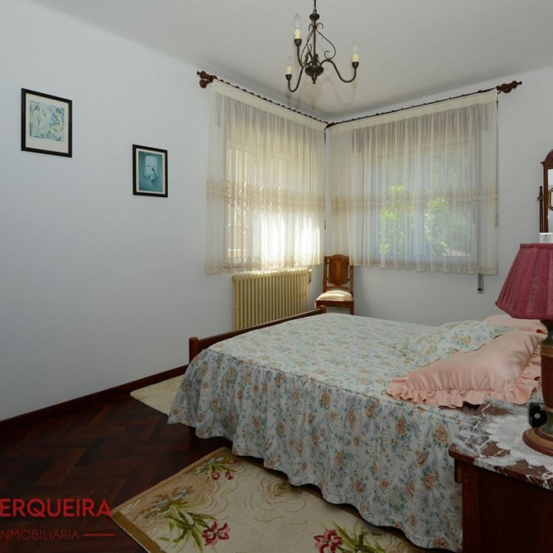 Una casa con vistas al río – Alquiler vacacional 2027.