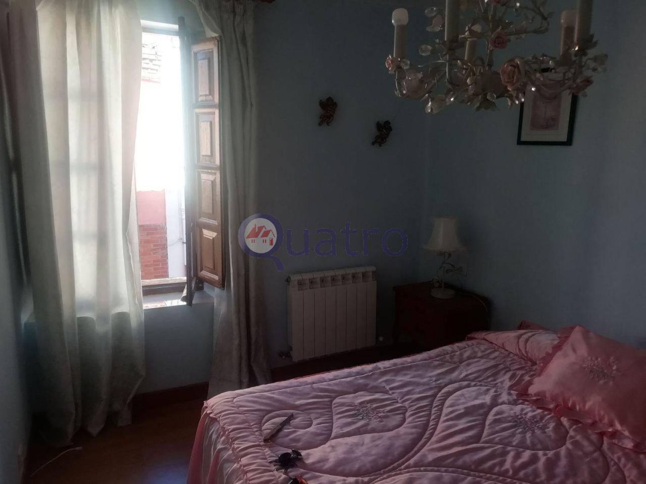 178905921623000045893_167722817162 Gran casa con patio y garaje en el centro de San Martín del Camino