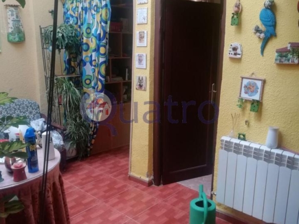 Gran casa con patio y garaje en el centro de San Martín del Camino