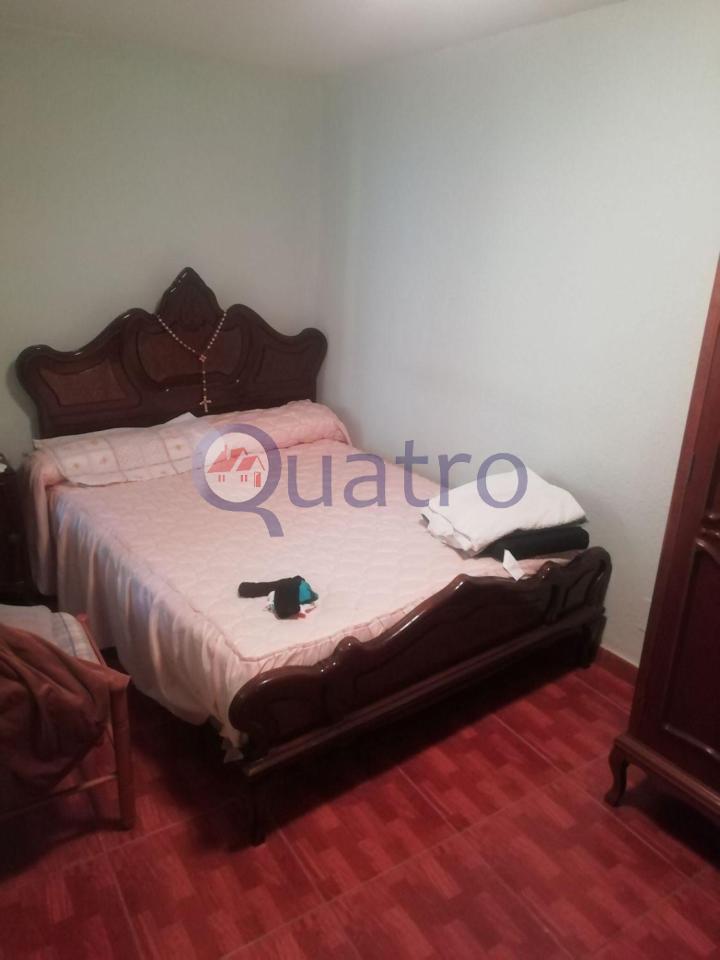 178905922235800045893_167722818704 Gran casa con patio y garaje en el centro de San Martín del Camino