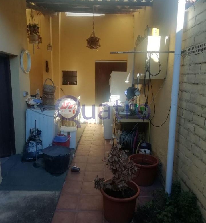 Gran casa con patio y garaje en el centro de San Martín del Camino