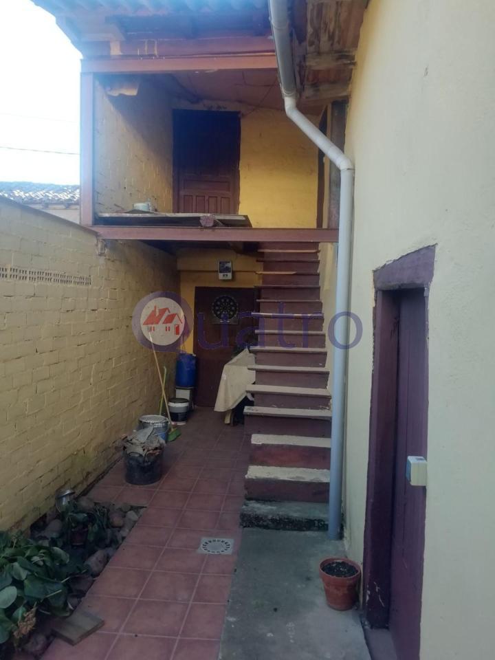 178905922356900045893_167722818826 Gran casa con patio y garaje en el centro de San Martín del Camino